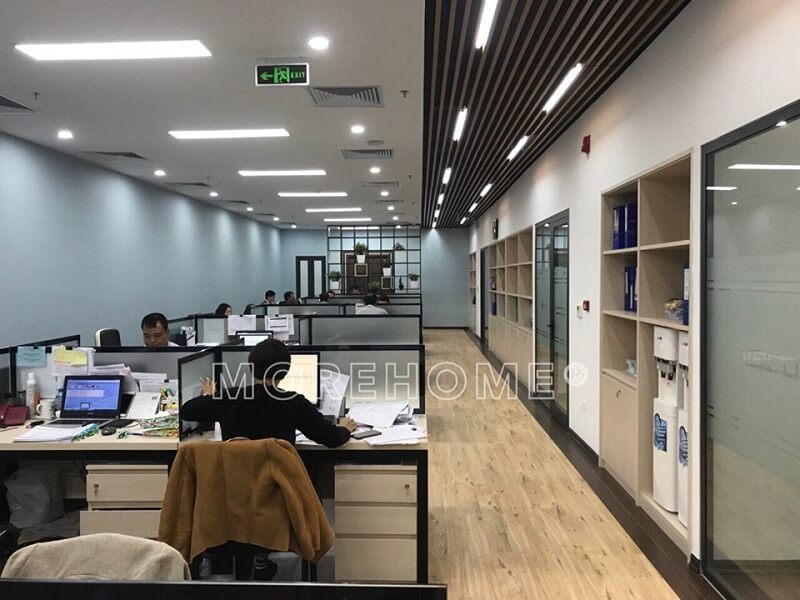Việc thi công nội thất văn phòng VISCO ở Hà Nội có độ đẹp và hiện đại.